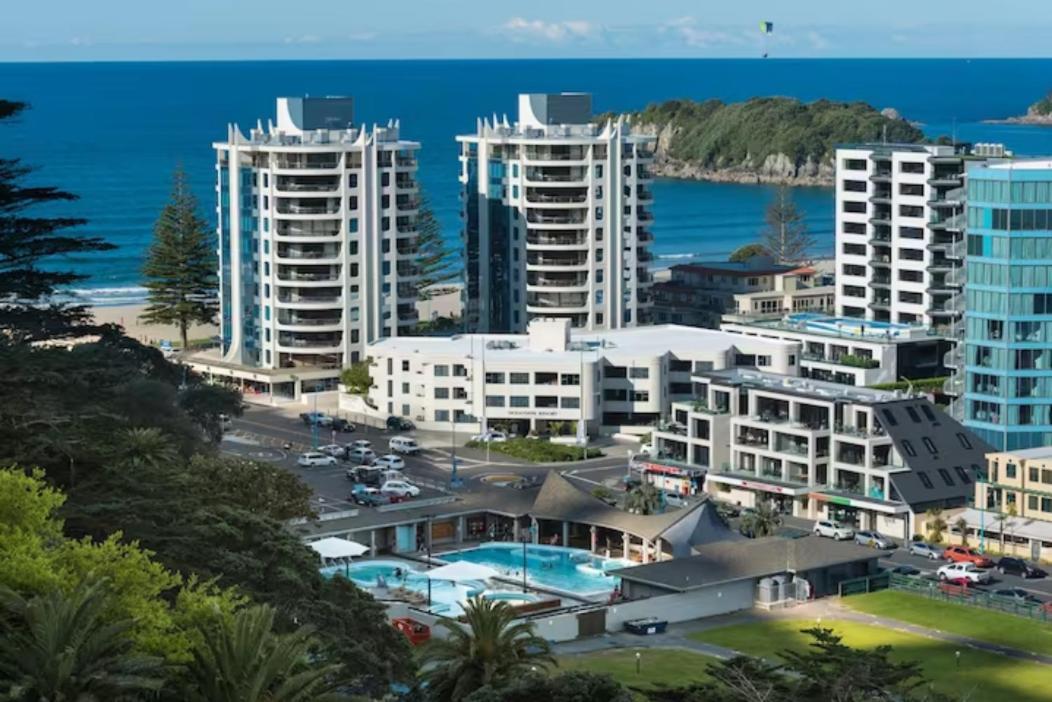 Apartment Executive Oceanside *